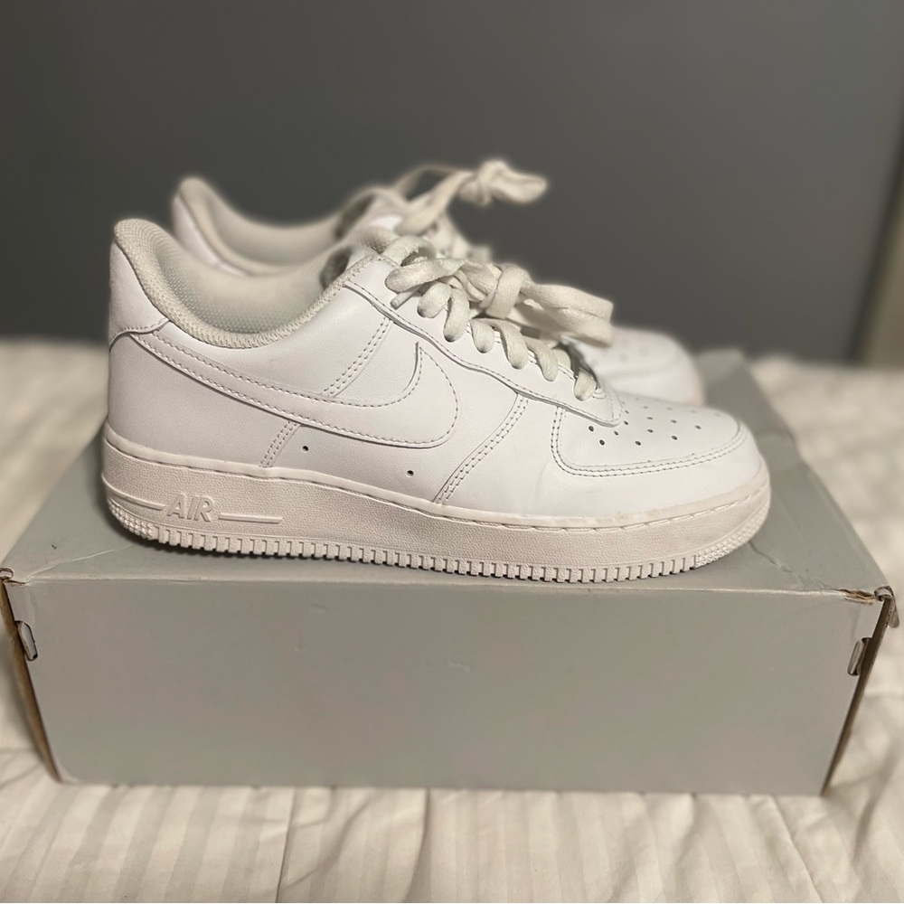 Nike Womens Air Force 1 Shoes White Size 8